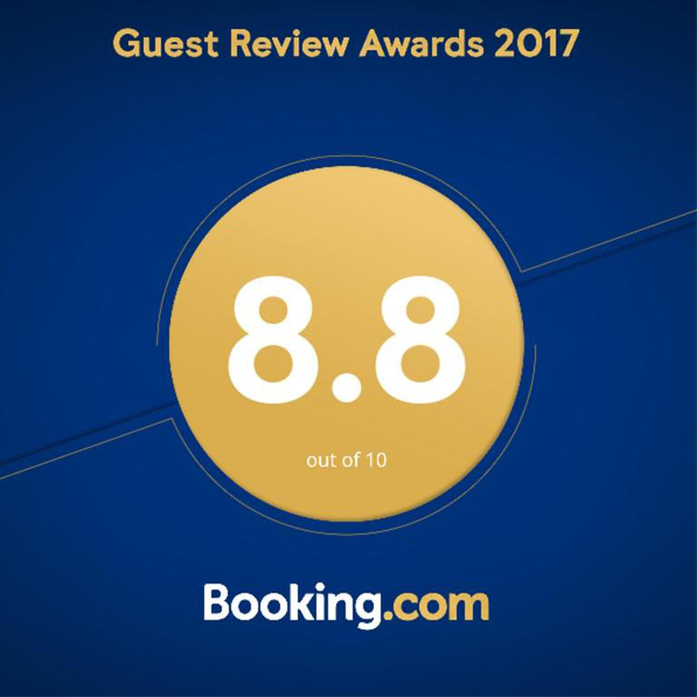 Guest Review Awards 2017 (Booking.com) – Score: 8.8 out of 10