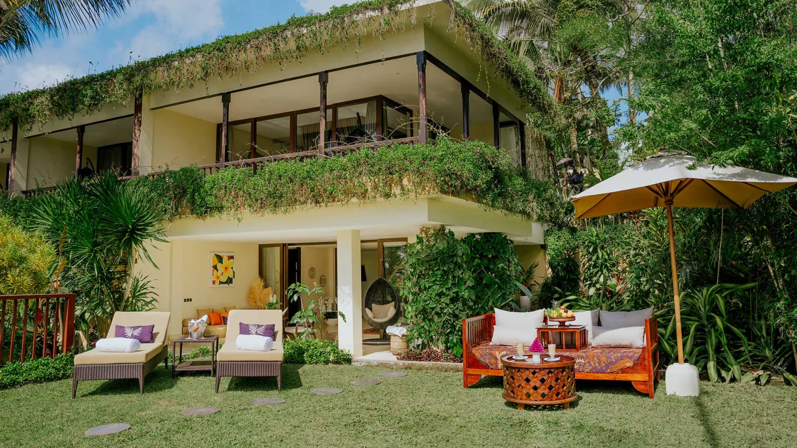 The Royal Suites in Ubud Bali | Nandini Jungle by Hanging Gardens
