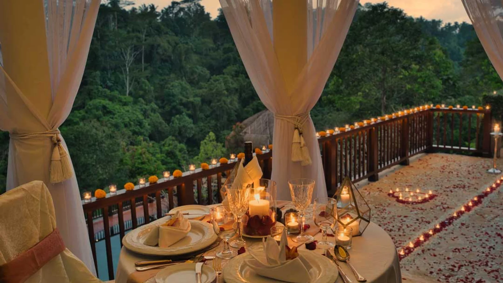 Honeymoon Packages - 4 Days 3 Nights